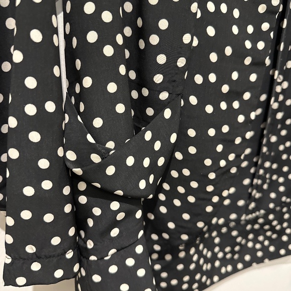 Collarless Blazer - Picture 2 of 3